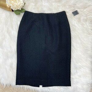 TAHARI NWT Black Textured Knee Length Back Zip Wool Blend Pencil Skirt sz 4